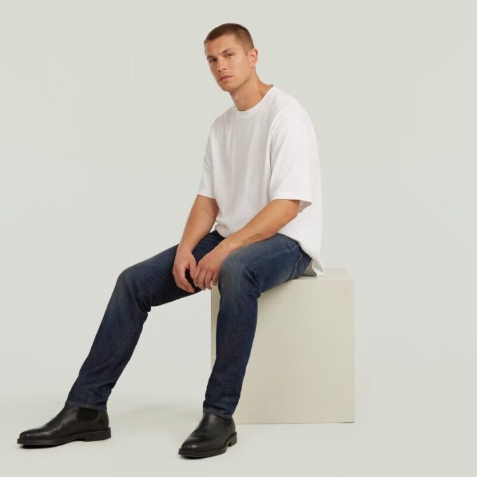 3301 Rechte taps toelopende jeans