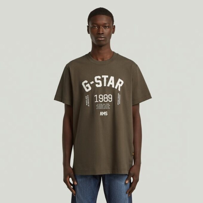 89 Back Graphic Loose T-shirt