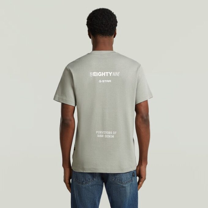 89 Back Graphic Loose T-shirt