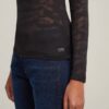 AOP Slim Top met Fijne Kant AOP Slim Top met Fijne Kant