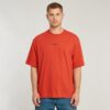 Boxy T-shirt met centrale borst Boxy T-shirt met centrale borst