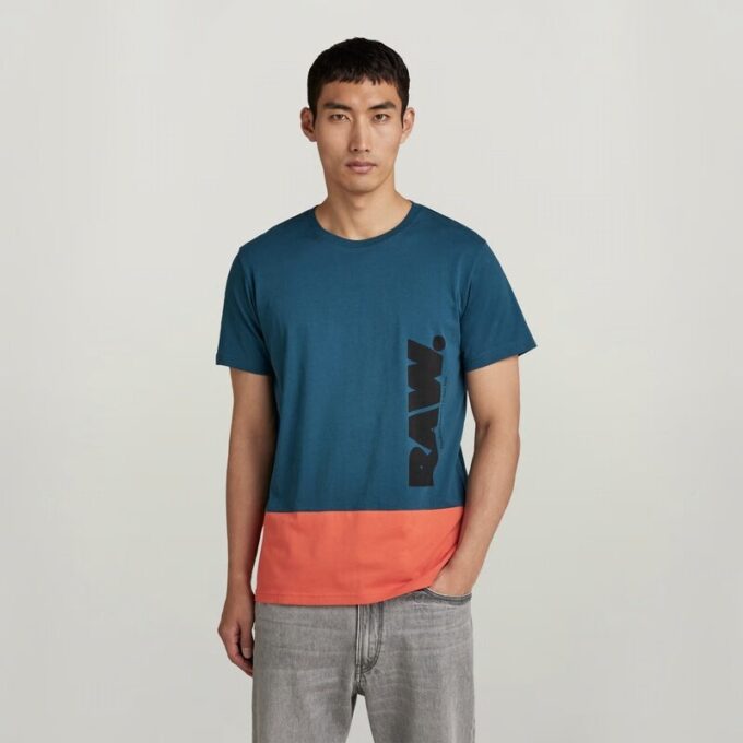 Color Block RAW. T-shirt Color Block RAW. T-shirt