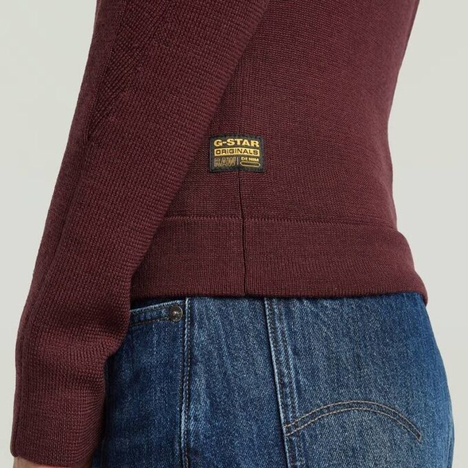 Core Turtle Slim Knit
