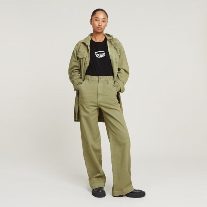 Cropped Logo Relaxed Top Cropped Logo Relaxed Top