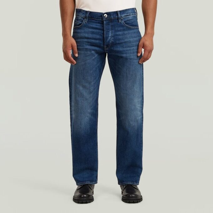 Dakota Regular Straight Jeans