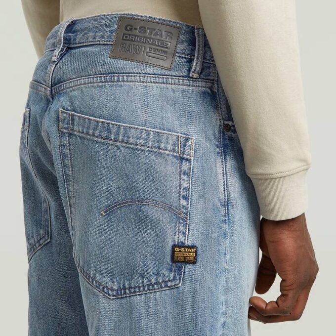Deeggie Relaxed Straight Jeans Deeggie Relaxed Straight Jeans