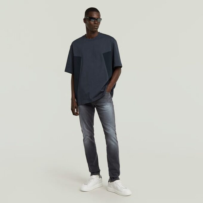 Een geweven mix boxy T-shirt met lijn Een geweven mix boxy T-shirt met lijn