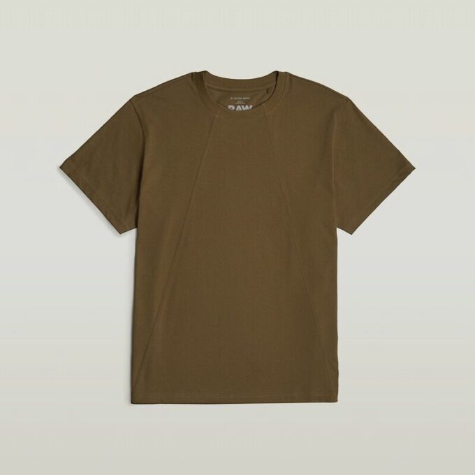 Een losse T-shirt met lijn Een losse T-shirt met lijn