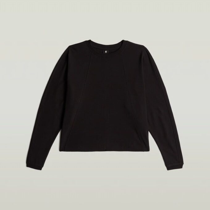 Een oversized T-shirt met lijn Een oversized T-shirt met lijn