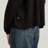 Een oversized T-shirt met lijn Een oversized T-shirt met lijn