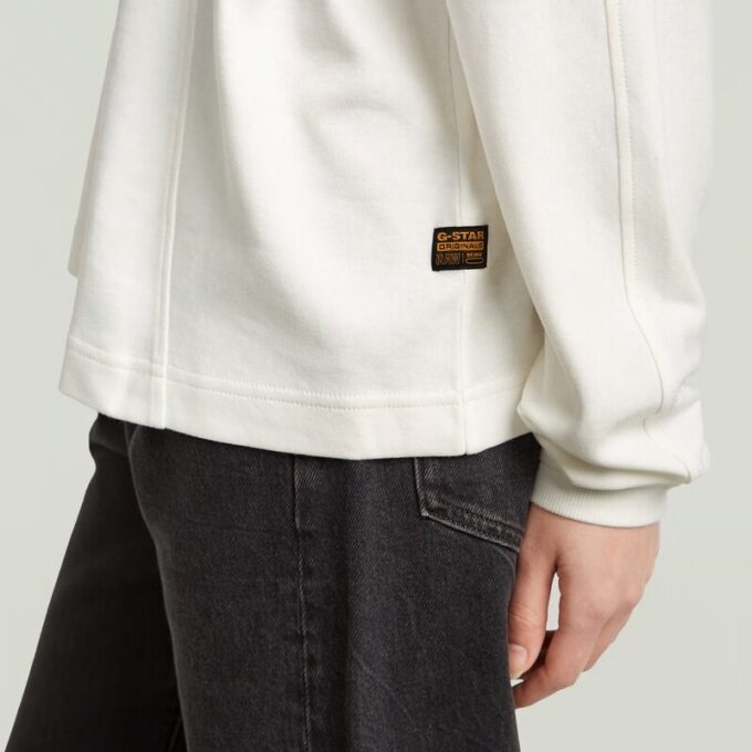 Een oversized T-shirt met lijn Een oversized T-shirt met lijn