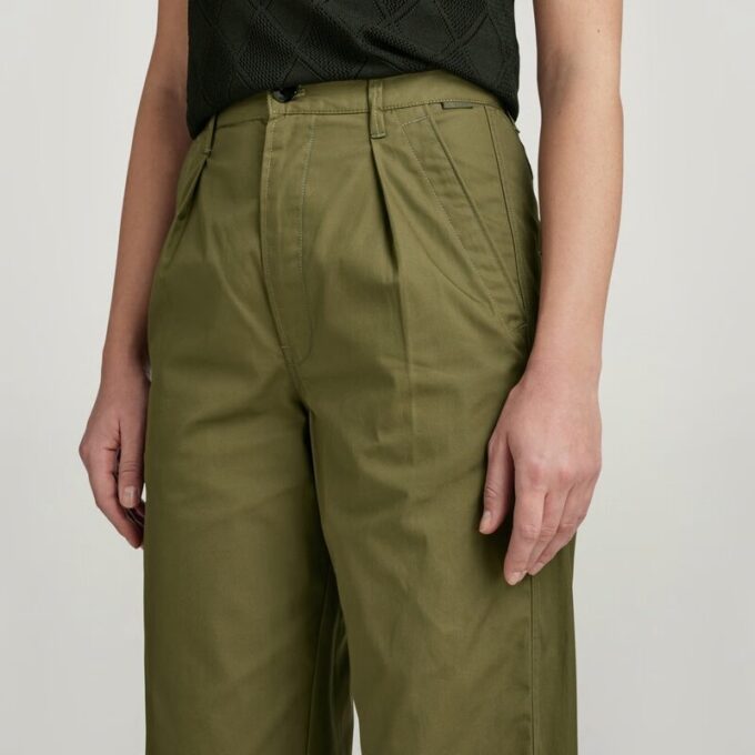 Geplooide chino met hoge taille Geplooide chino met hoge taille