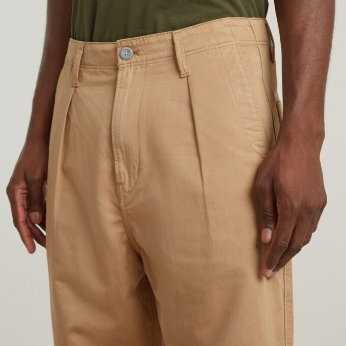 Geplooide Chino Relaxed Taps Toelopend Geplooide Chino Relaxed Taps Toelopend