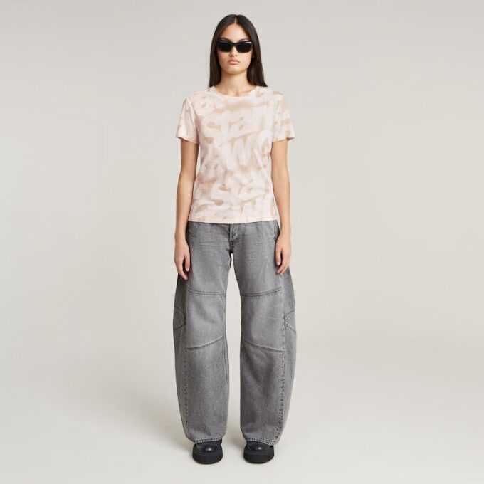 Gespoten letters T-shirt Gespoten letters T-shirt