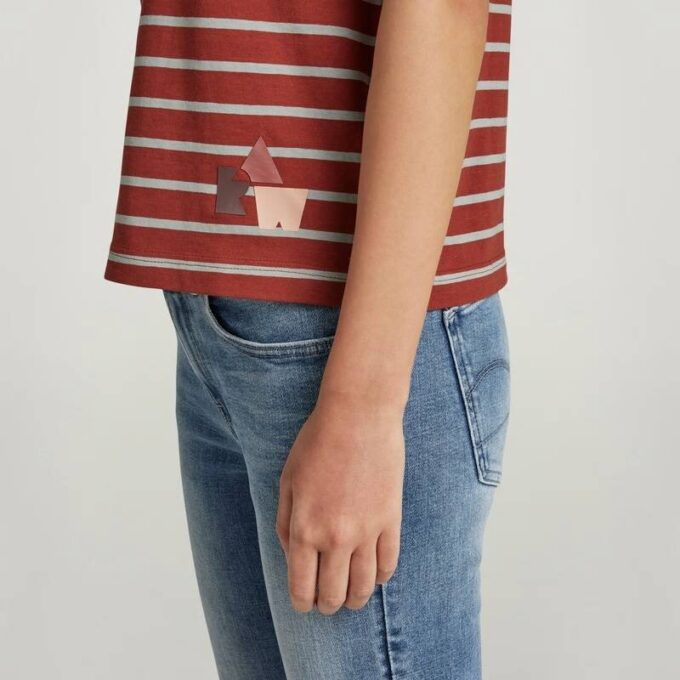 Gestreept klein grafisch T-shirt