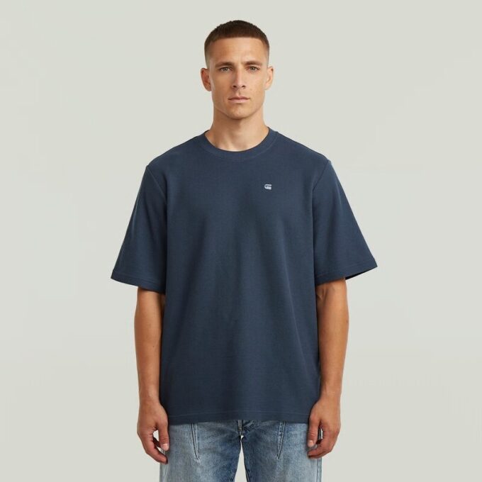 Gestructureerd borstlogo T-shirt Gestructureerd borstlogo T-shirt