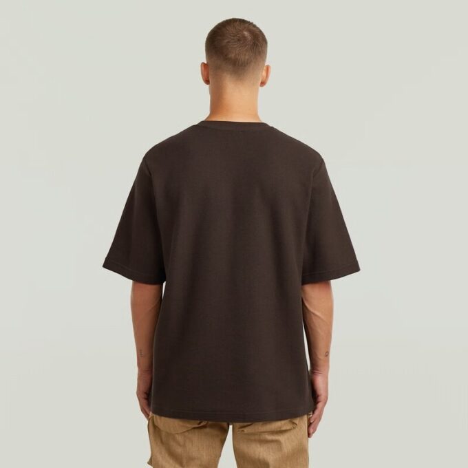 Gestructureerd borstlogo T-shirt Gestructureerd borstlogo T-shirt