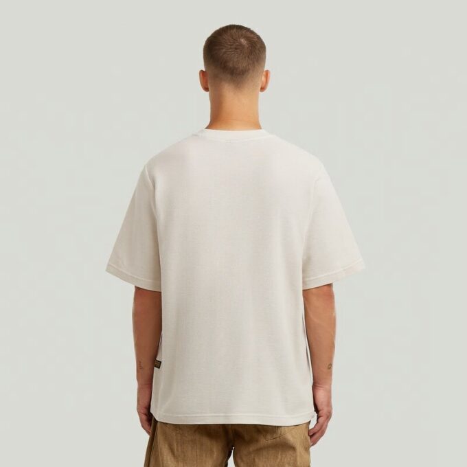 Gestructureerd borstlogo T-shirt Gestructureerd borstlogo T-shirt