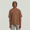 Gewassen T-shirt met zak Gewassen T-shirt met zak