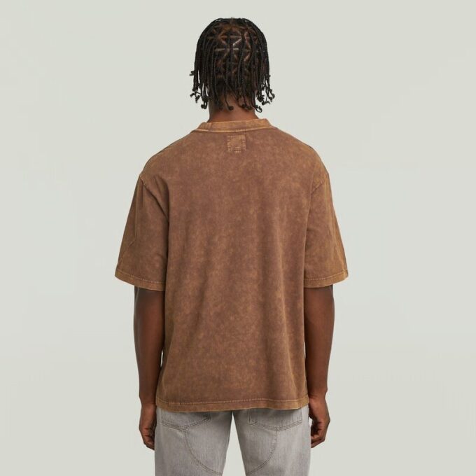 Gewassen T-shirt met zak Gewassen T-shirt met zak
