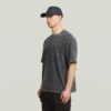 Gewassen T-shirt met zak Gewassen T-shirt met zak