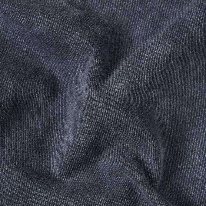 Gewassen T-shirt met zak Gewassen T-shirt met zak