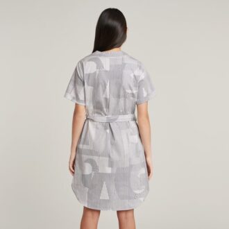 Jurk met riem en zijsplitten