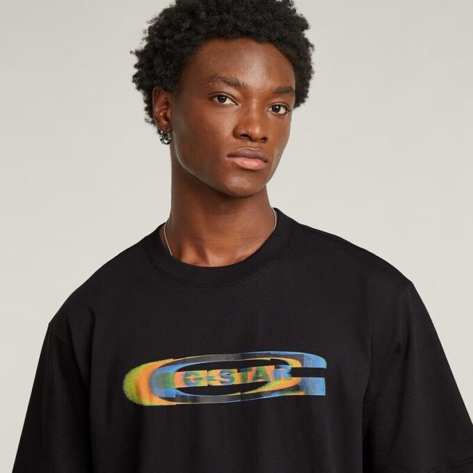 Kleurverschuiving Old Skool Logo Boxy T-shirt Kleurverschuiving Old Skool Logo Boxy T-shirt