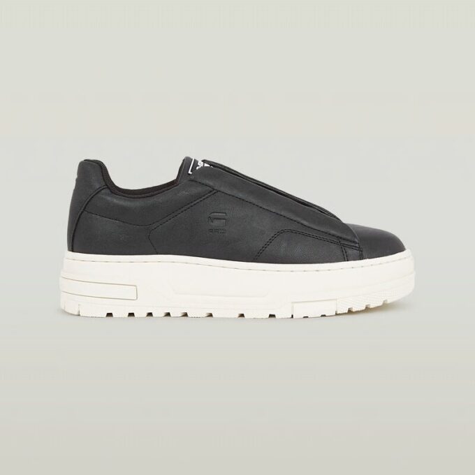 Lhana II Slip Sneakers