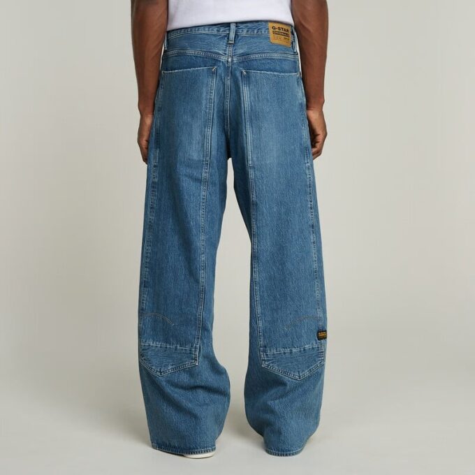 Losse jeans met lange zakken Losse jeans met lange zakken