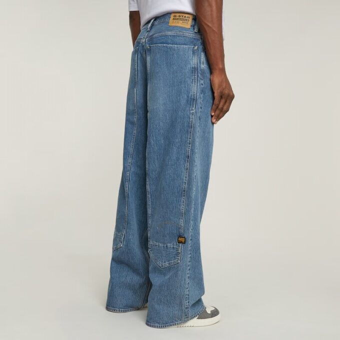 Losse jeans met lange zakken Losse jeans met lange zakken