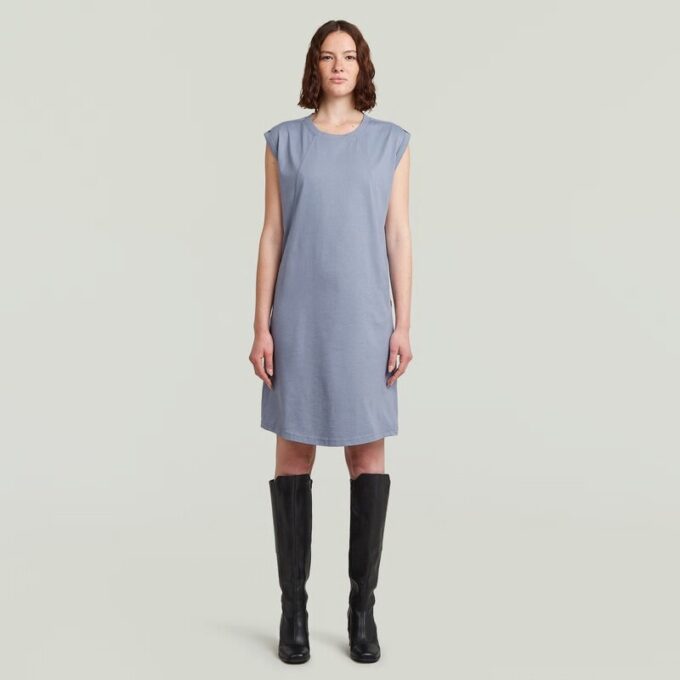 Losse jurk met naaddetail Losse jurk met naaddetail