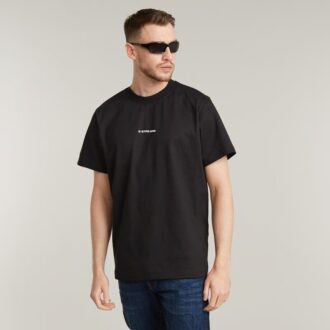 Losse T-shirt met logo op de borst