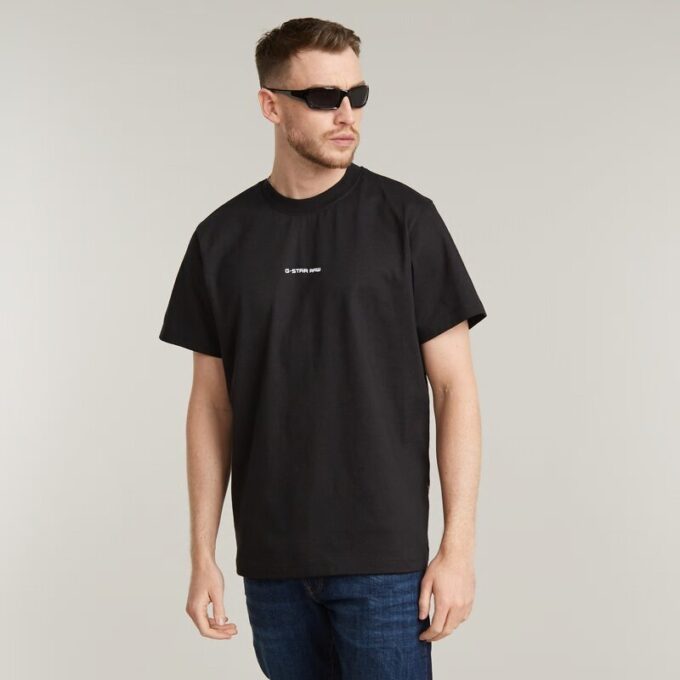 Losse T-shirt met logo op de borst