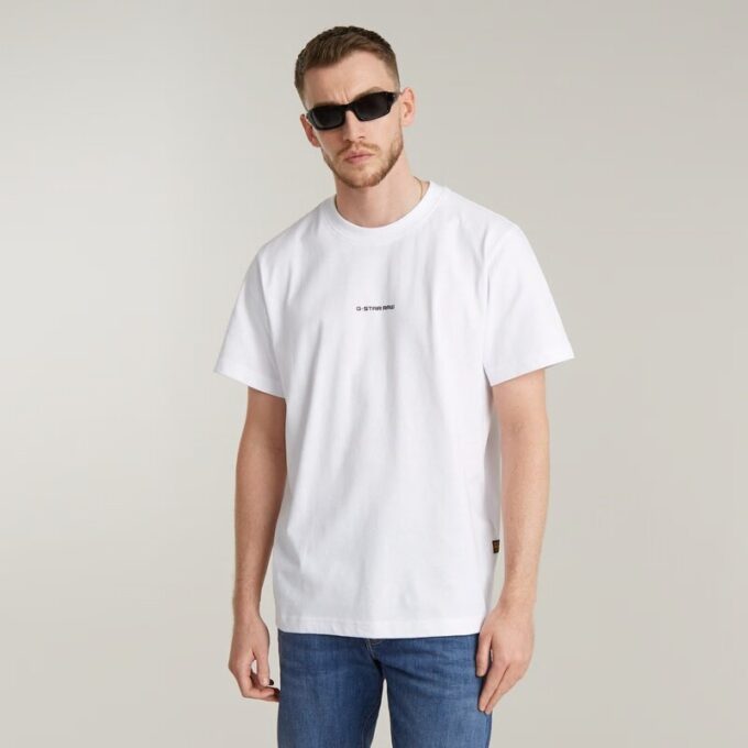 Losse T-shirt met logo op de borst