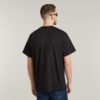 Losse T-shirt met logo op de borst