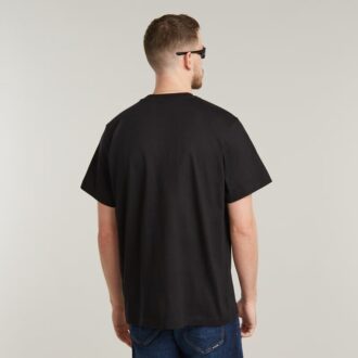 Losse T-shirt met logo op de borst