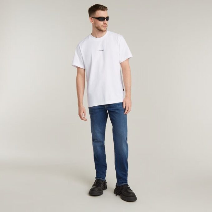 Losse T-shirt met logo op de borst
