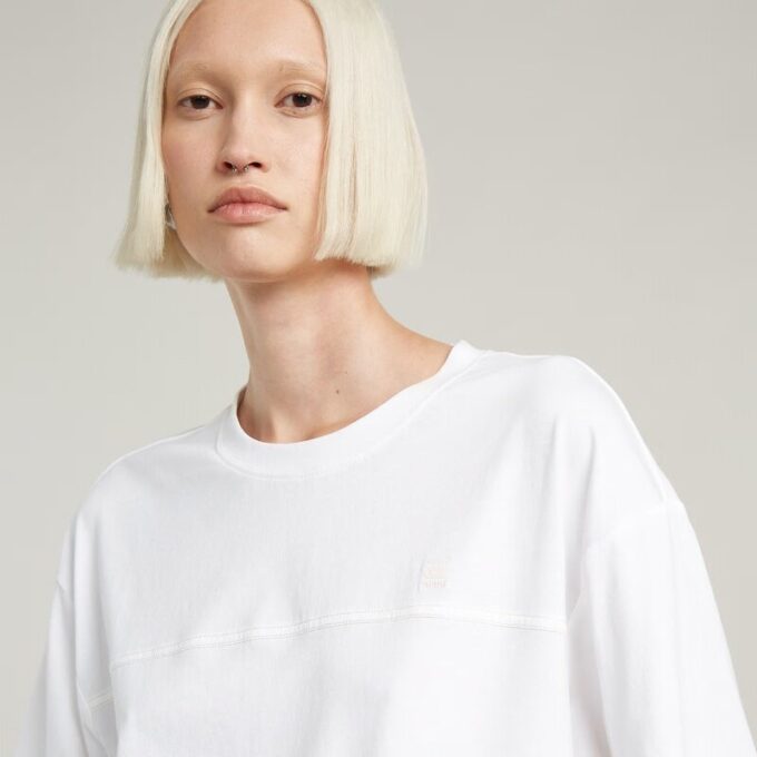 Losse top met horizontale naad Losse top met horizontale naad