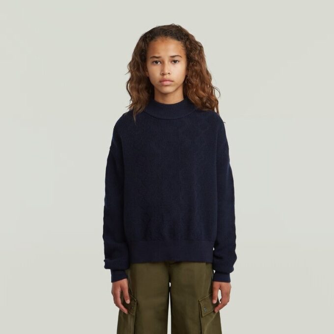 Meisjes moderne kabelgebreide cardigan Meisjes moderne kabelgebreide cardigan
