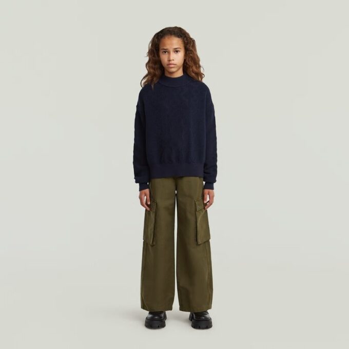 Meisjes moderne kabelgebreide cardigan Meisjes moderne kabelgebreide cardigan