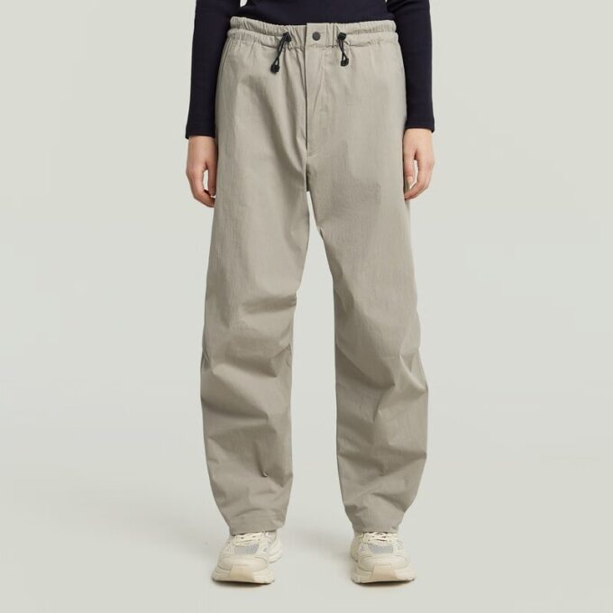 Ontspannen lichte broek Ontspannen lichte broek