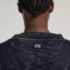 Overdyed Cropped Logo Losse Trui Overdyed Cropped Logo Losse Trui