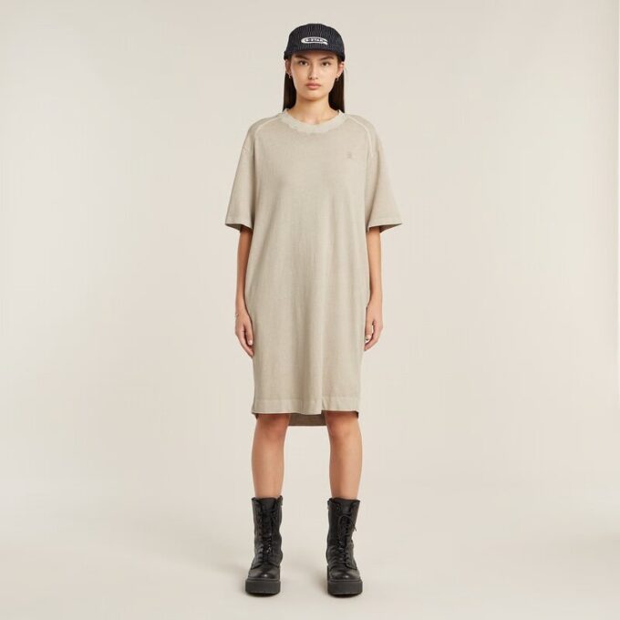 Overdyed zadelmouw losse T-shirtjurk Overdyed zadelmouw losse T-shirtjurk
