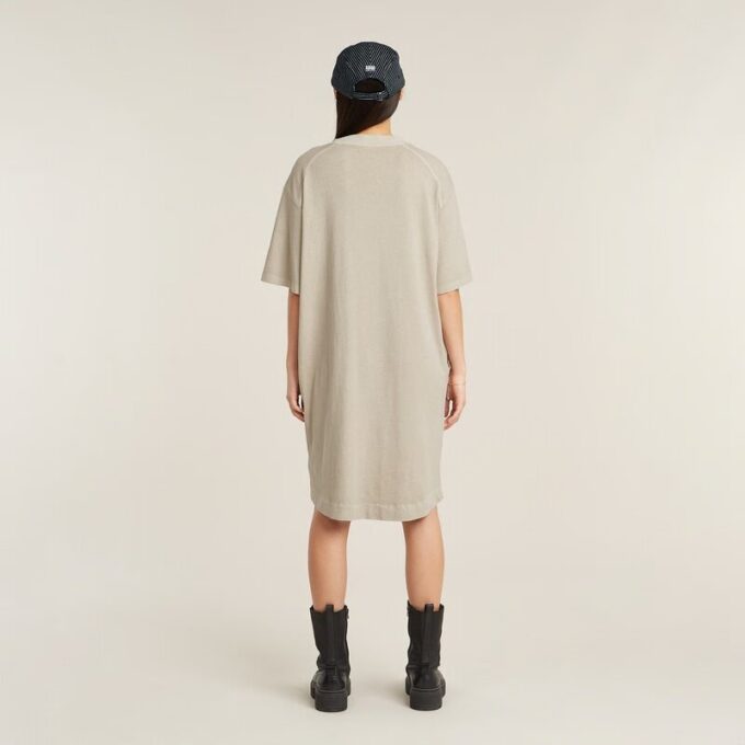Overdyed zadelmouw losse T-shirtjurk Overdyed zadelmouw losse T-shirtjurk