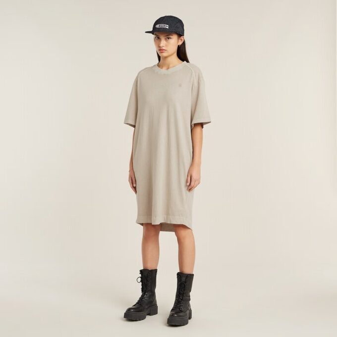 Overdyed zadelmouw losse T-shirtjurk Overdyed zadelmouw losse T-shirtjurk