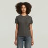 Overgeverfd T-shirt met voornaad Overgeverfd T-shirt met voornaad