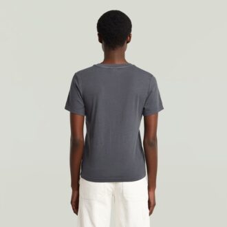Overgeverfd T-shirt met voornaad