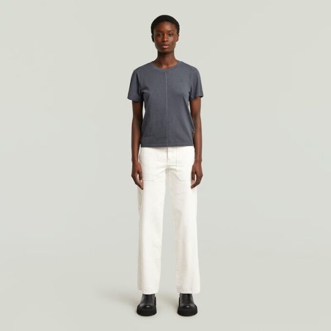Overgeverfd T-shirt met voornaad Overgeverfd T-shirt met voornaad