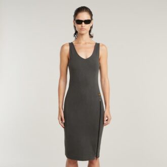 Overgeverfde asymmetrische jurk met rits